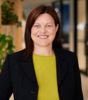 Photo of Kirsten Armstrong.